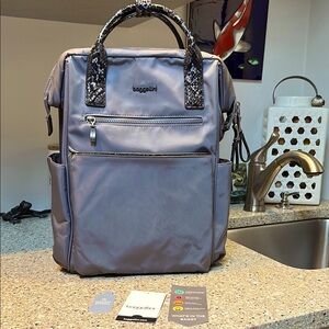 Baggallini Soho Gray Travel Backpack Versatile and Stylish